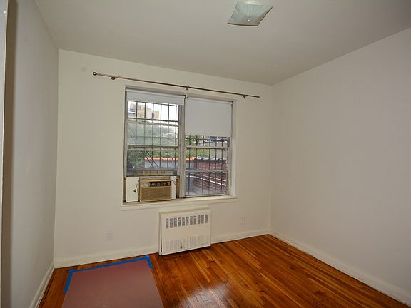 2nd image of 1450 2nd Ave APT 6D