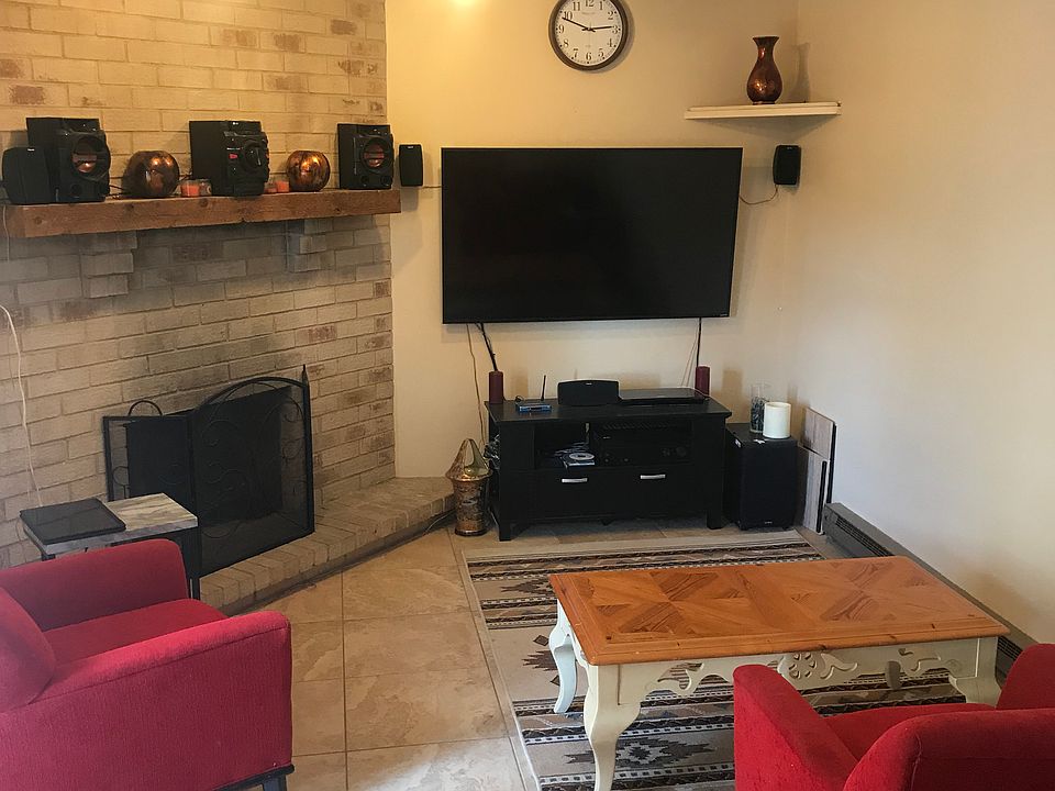 1st image of 4305 Blueflax Dr