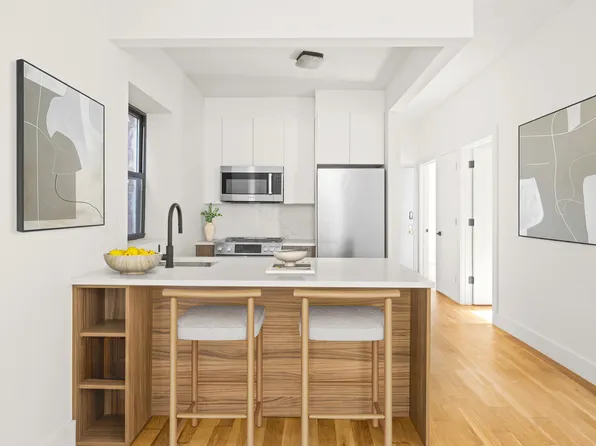 1474 Bushwick Avenue image 3 of 8