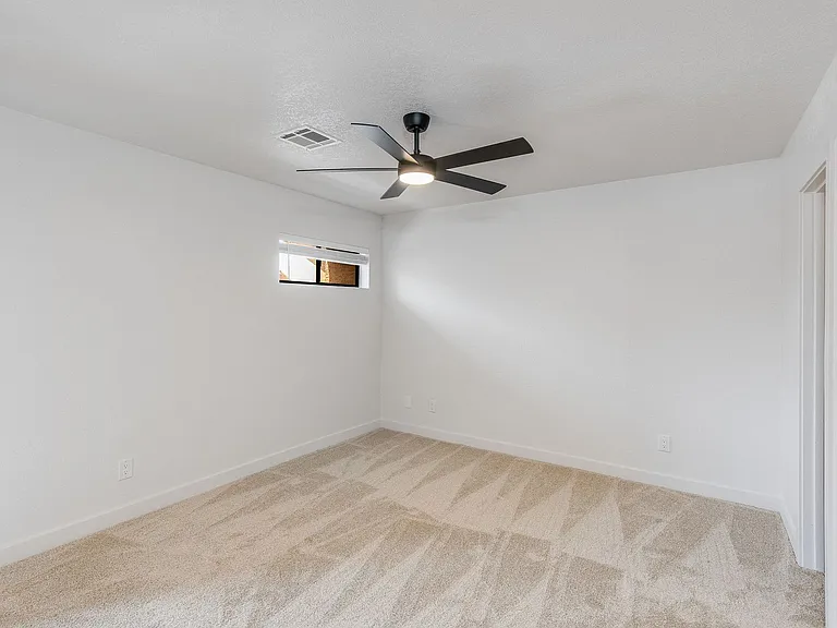 2bedroom 1.5 bathroom — Photo 8