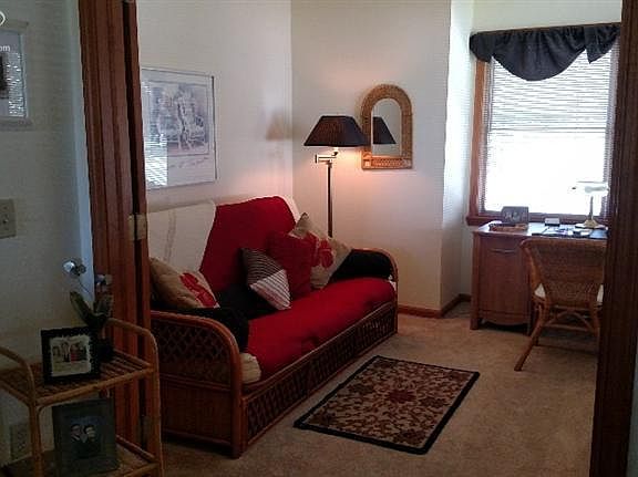 4th image of 7459 Country Meadow Dr