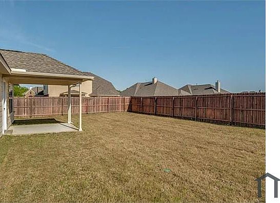 3rd image of 2220 Gregory Creek Dr