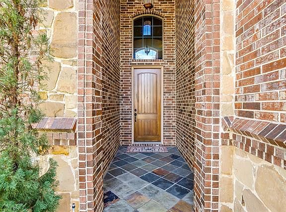 4th image of 13744 Old Oaks Dr