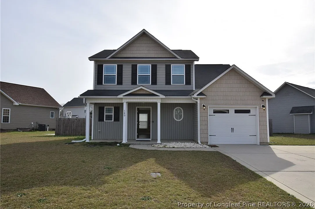 3 bed, 2.5 bath, 1429 sqft, $1,700 — Photo 1