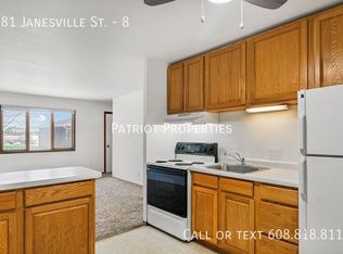 881 Janesville St #8, Oregon, WI 53575