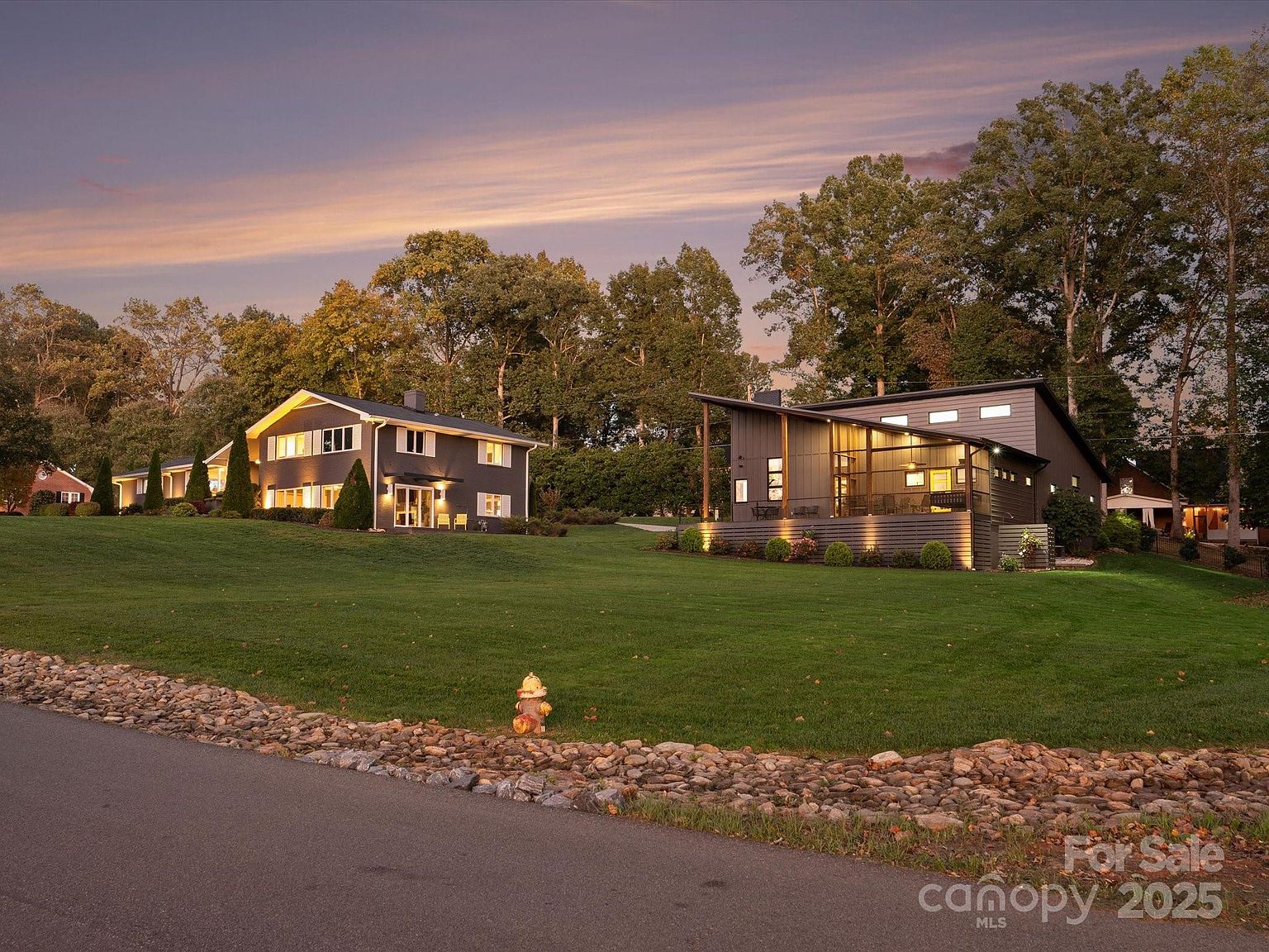 438 Country Club Acres