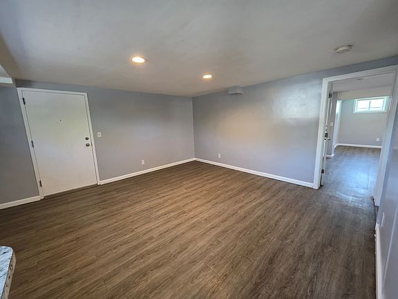 2nd image of 140 Morgan Ave #6A