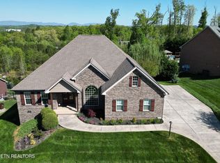 10349 Noras Path Ln, Knoxville, TN 37932