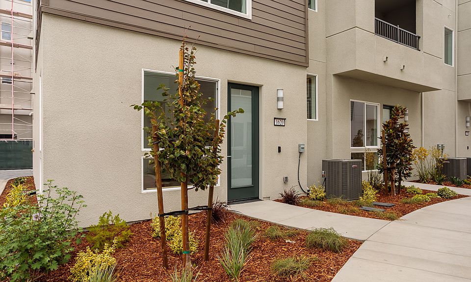 1st image of 830 Marina Way #F5d2i0