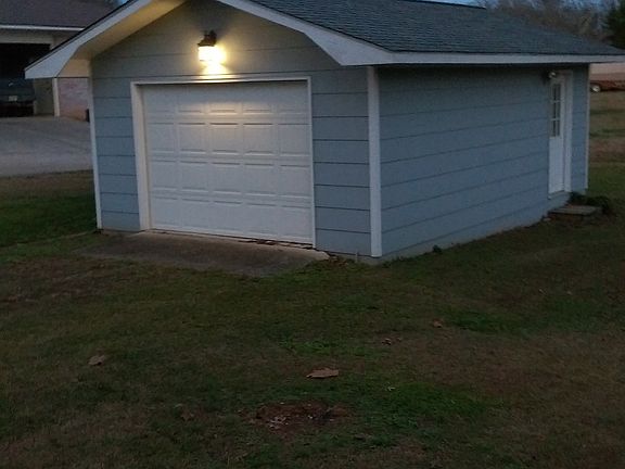 Detached garage and workshop