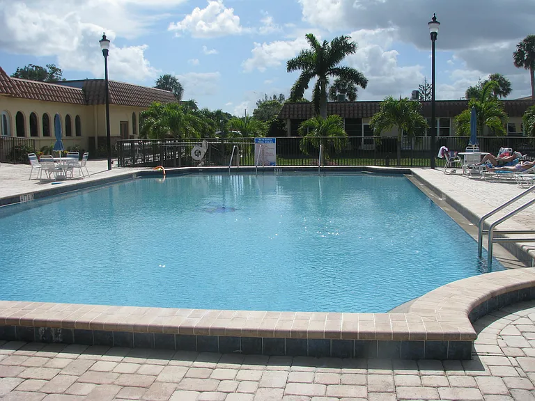 2600 S Kanner Hwy #W8 — Photo 20