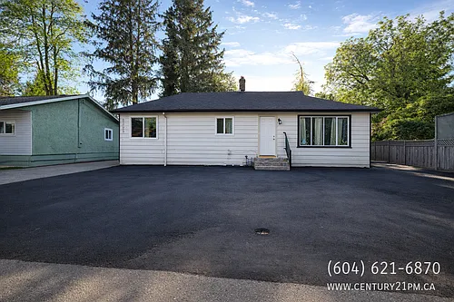 2329 Mouldstade Rd #UPPER Photo 1