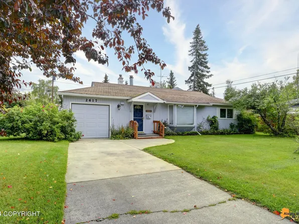 2617 Saint Elias Dr, Anchorage, AK 99517
