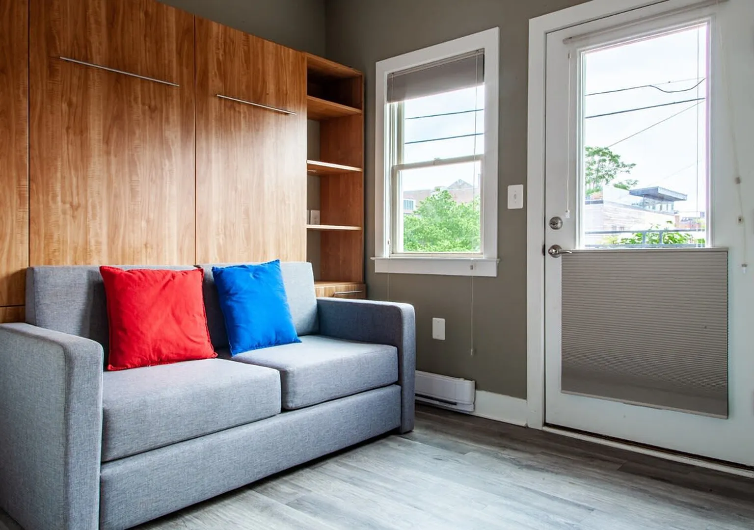 Eastern Market Carriage House Efficiency // Privacy — Photo 3
