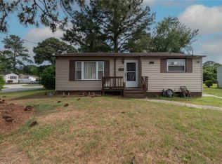 653 River Creek Rd, Chesapeake, VA 23320