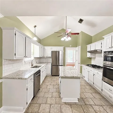 891 Cross Gates Blvd — Photo 10