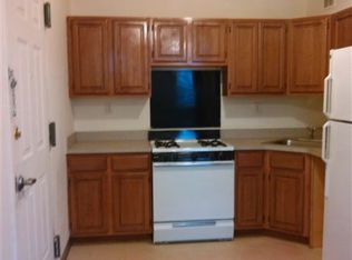 140 Fountain Ave, Brooklyn, NY 11208