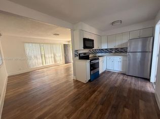 1821 Thomas St #13, Hollywood, FL 33020