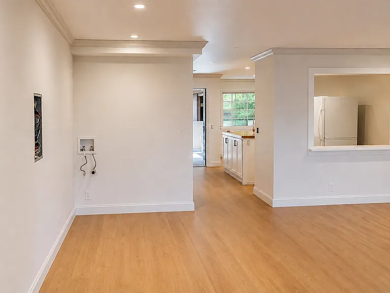 8860 Villa La Jolla Dr #3 — Photo 11