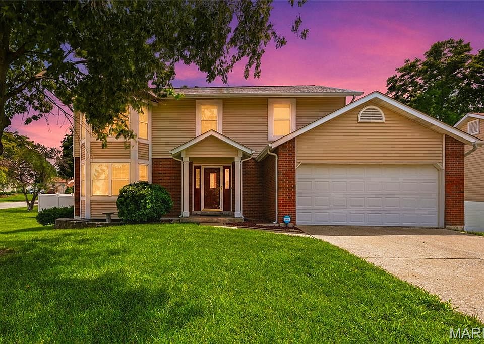 1st image of 1296 Robertridge Dr