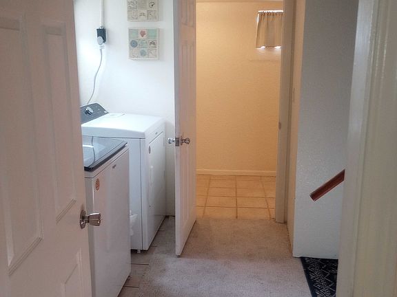 4th image of 725 N Rainier Ave