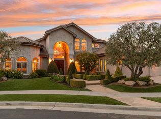 7711 N Gilroy Ave, Fresno, CA 93722