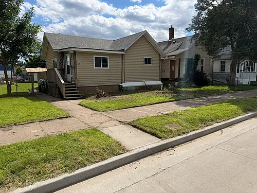 419 5th Ave N Photo 1