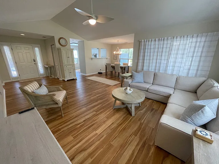 6 Sunflower Ct — Photo 5