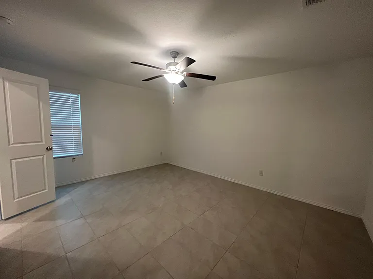 2903 Greenhorn Ave — Photo 6