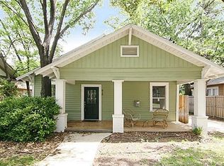 818 N Clinton Ave, Dallas, TX 75208