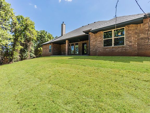5th image of 12949 Willow Bay Dr