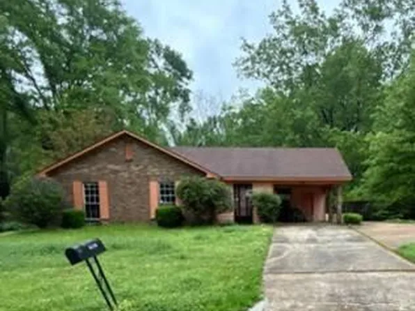 5318 Wynndyke Rd, Jackson, MS 39209