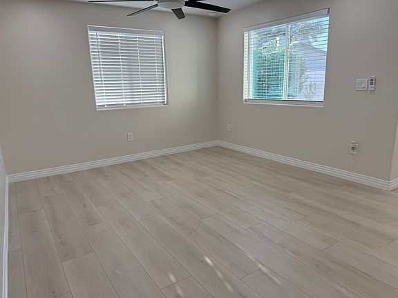 4th image of 18212 N 43rd Pl