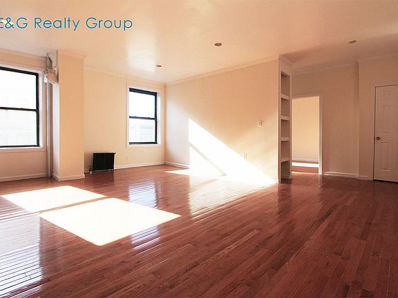 3rd image of 561 W 163rd St APT 4B