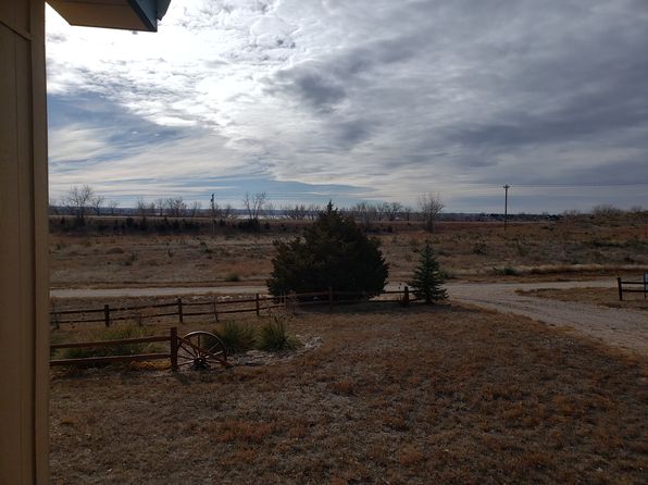 26 McGinley St #1, Keystone, NE 69144
