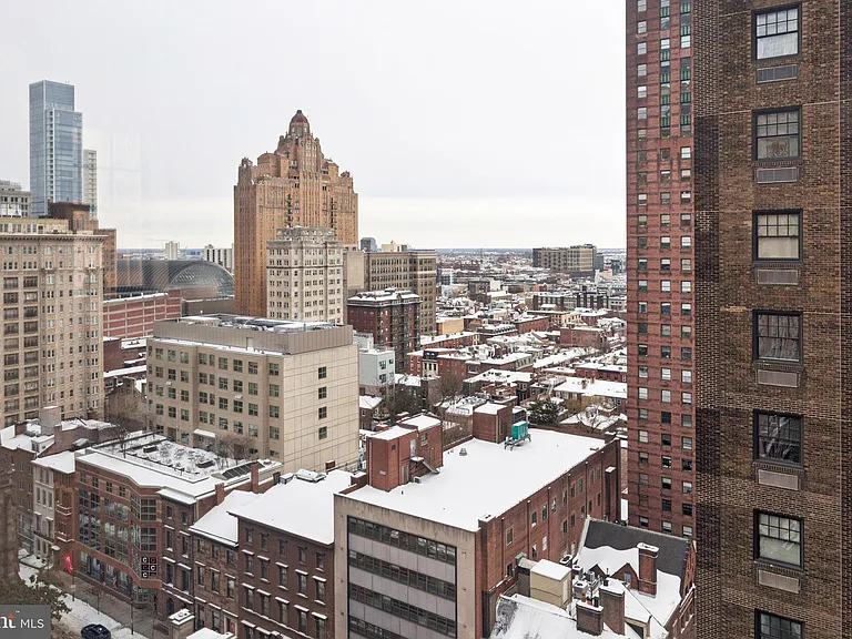 1701 Locust St #15-1704 — Photo 24