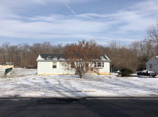 478 W Weymouth Rd, Vineland, NJ 08360