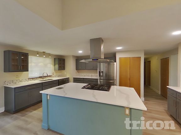 5th image of 12917 Avante Dr NW