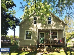 127 Beaupre St, Green Bay, WI 54301
