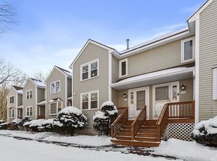 133 Patrick Rd #133, Tewksbury, MA 01876
