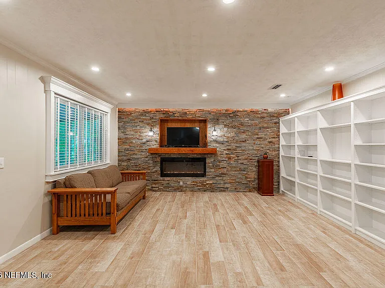 5018 County Road 214 — Photo 11