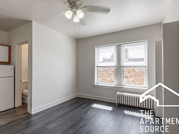 4th image of 3957 N Irving Park #314