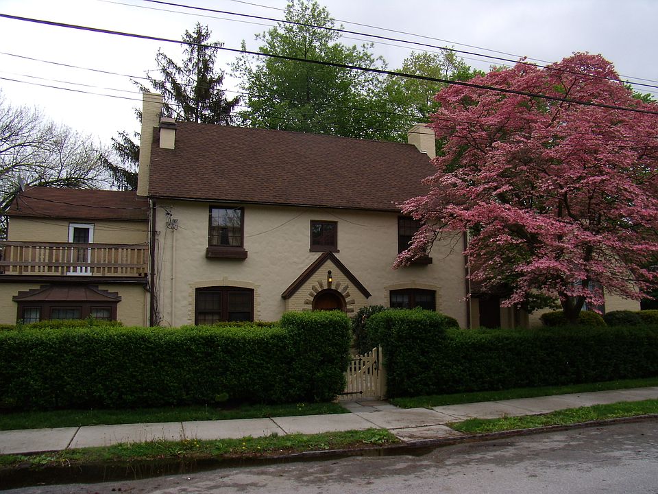 1st image of 1300 Riverview Ave APT 4