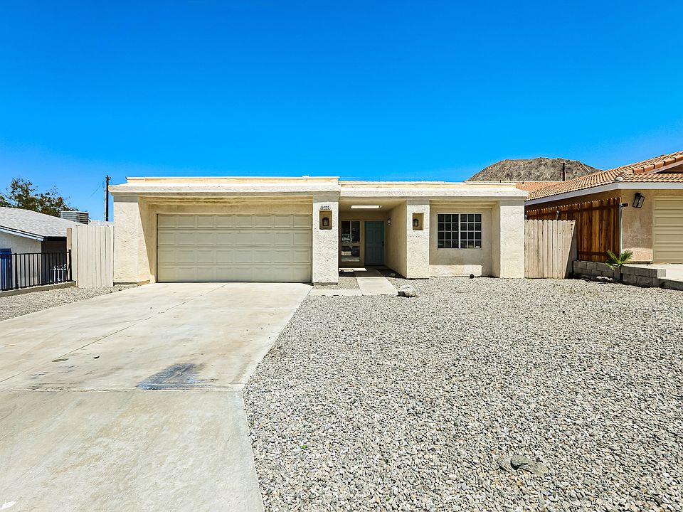 1st image of 54120 Avenida Rubio