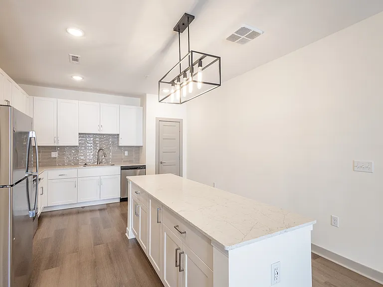 Allure Apartments — Photo 71