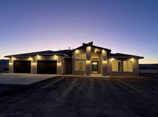 375 W Aspen Valley Dr, Panguitch, UT 84759