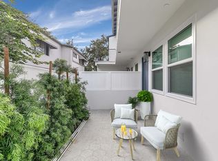 1022 Pacific St, Santa Monica, CA 90405