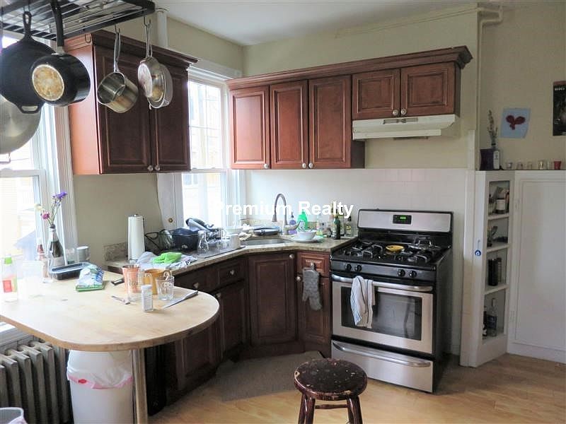 Kitchen 1
