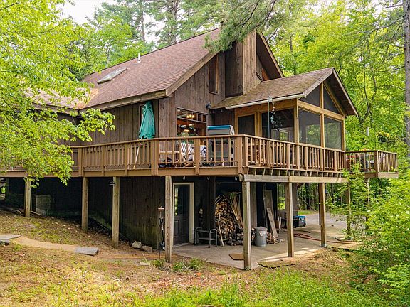 5th image of 175 Antler Lake Road