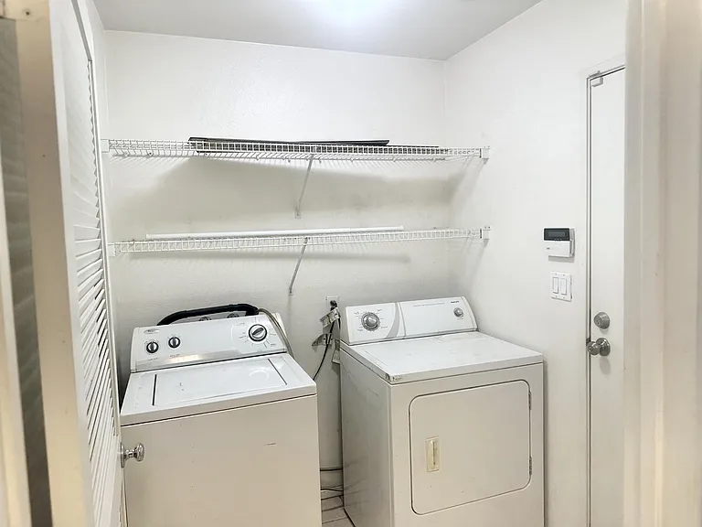 1710 Paseo Aurora — Photo 10